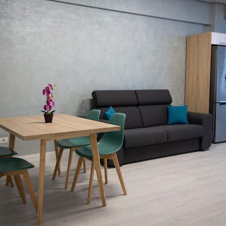 Apartamento Apartament Sara Mamaia Nord Năvodari Exterior foto